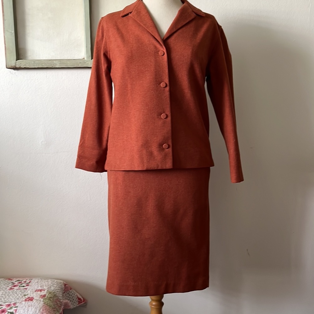 Vintage Evan Picone Two Piece Suit Pumpkin/Rust Jacket & Skirt circa 1950’s Sz S